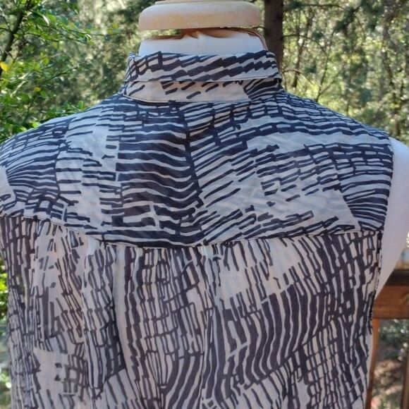 Ellen Tracy Silk Dress Blouse - Picture 6 of 11